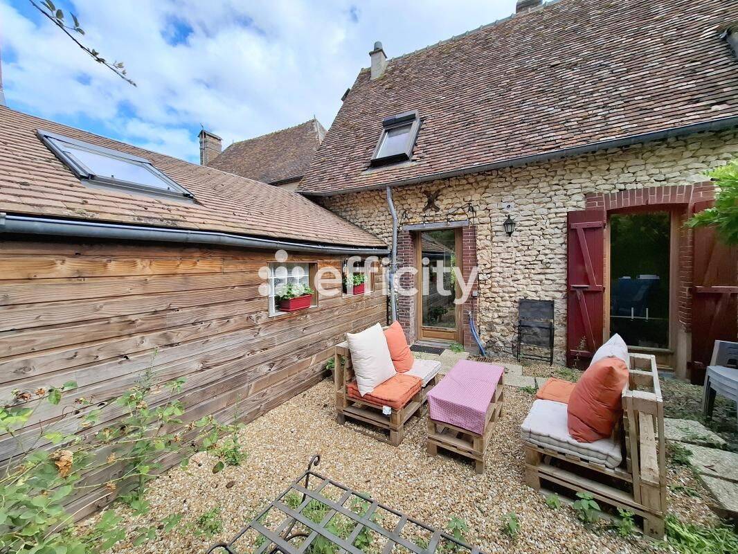 Maison 3 pièces 76 m² · à Montlandon · 76 m² · 92 000 €