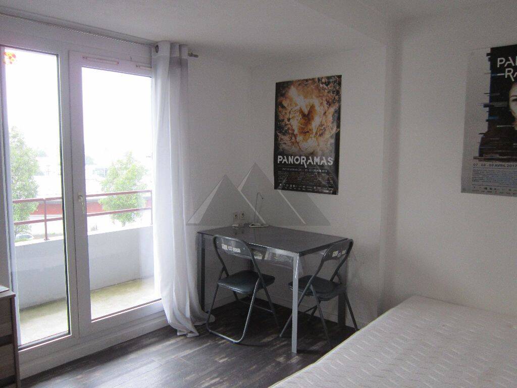 Appartement 1 pièce 18 m² · à Brest · 18 m² · 420 €