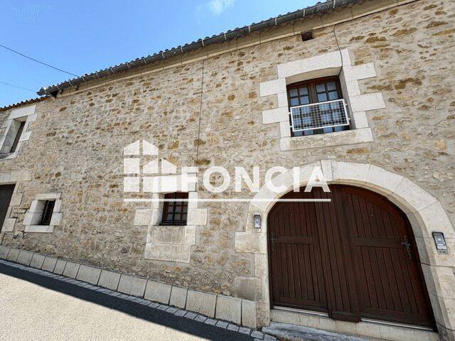 Appartement 3 pièces 49 m² · à Migné-Auxances · 48,5 m² · 590 €