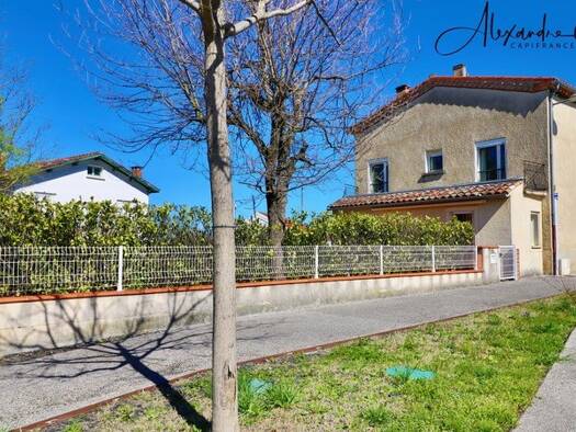 Maison à vendre - neuf 171 000 € 5 pièces 4 chambres 151 m² 190 m² de terrain Dourgne 81110