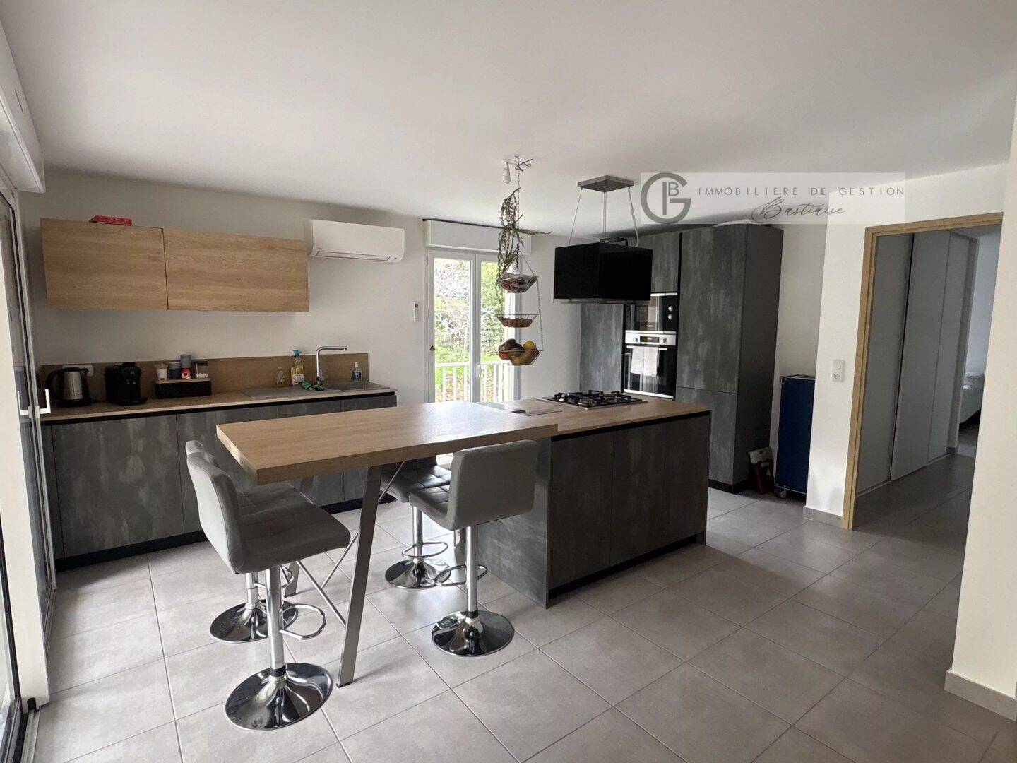 Appartement 4 pièces 108 m² · à Bastia · 107,5 m² · 352 000 €