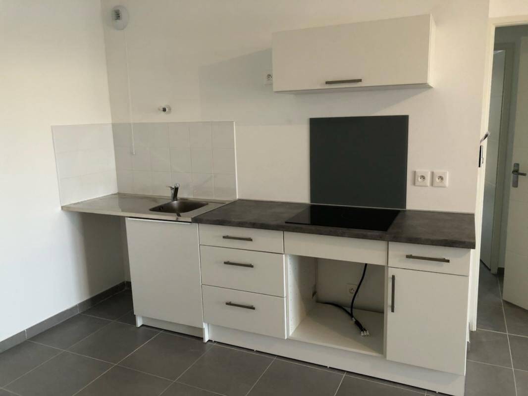 Appartement 3 pièces 54 m² · à Aix-en-Provence · 54 m² · 924 €