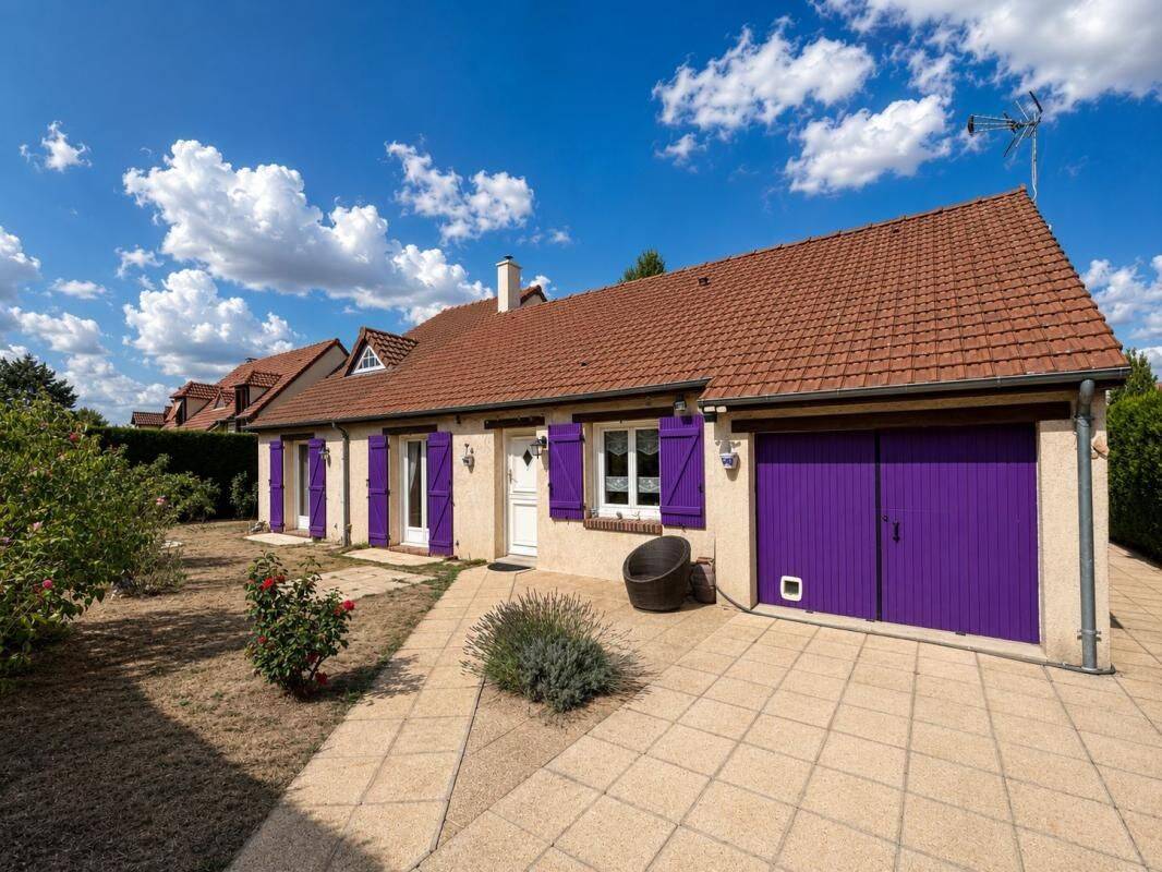 Maison 6 pièces 135 m² · à Gazeran · 135 m² · 459 000 €