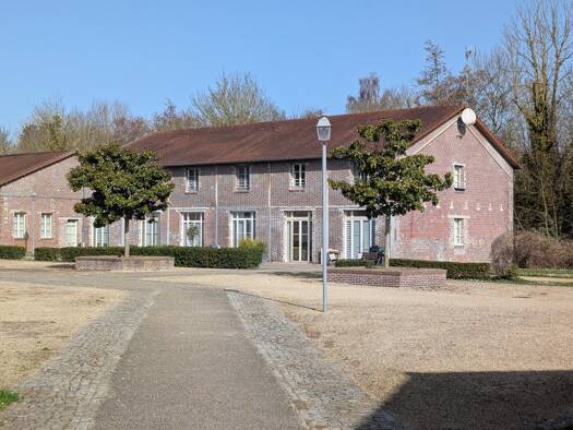 Duplex à vendre 159 000 € 4 pièces 2 chambres 89 m² RDC Cramoisy 60660