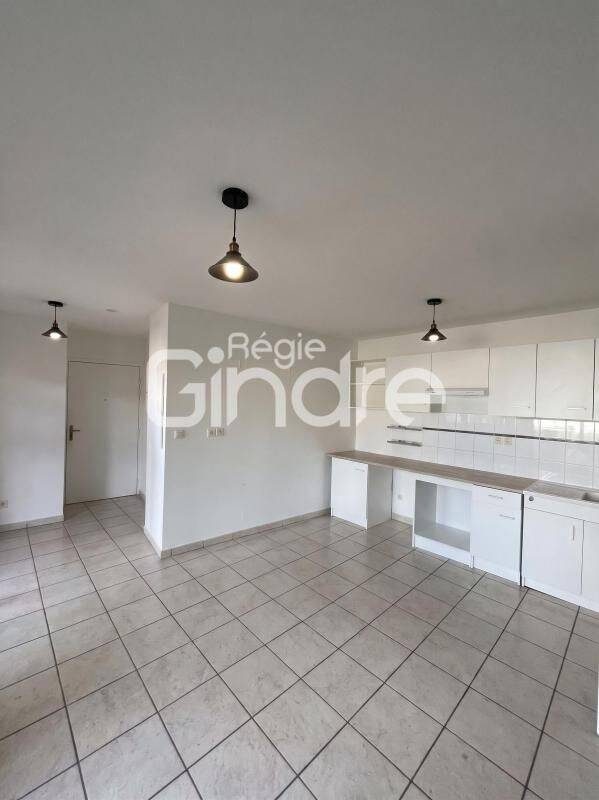 Appartement 2 pièces 40 m² · à Oullins-Pierre-Bénite · 40 m² · 696 €/mois