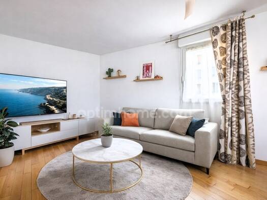 Appartement à vendre 385 000 € 3 pièces 2 chambres 70 m² Étage 1/5 Guipons Villejuif 94800