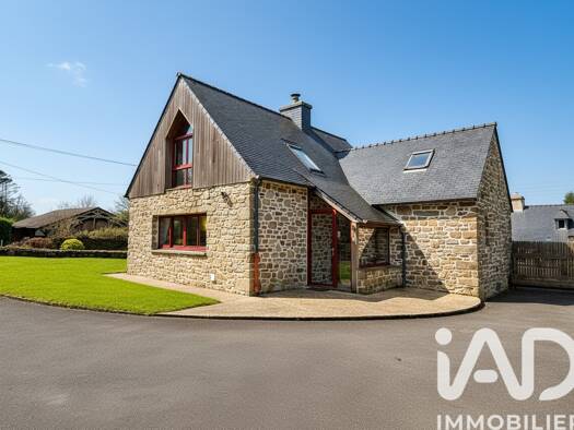 Maison à vendre 365 000 € 5 pièces 3 chambres 120 m² 7 793 m² de terrain Hanvec 29460
