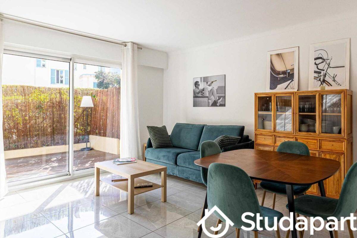 Appartement 2 pièces 60 m² · à Cannes · 60 m² · 1 600 €/mois