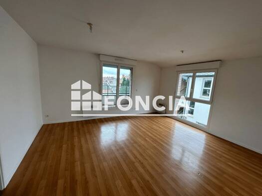 Appartement à louer 683 € 3 pièces 2 chambres 61,6 m² 1er étage Saint Sauveur Arras 62000