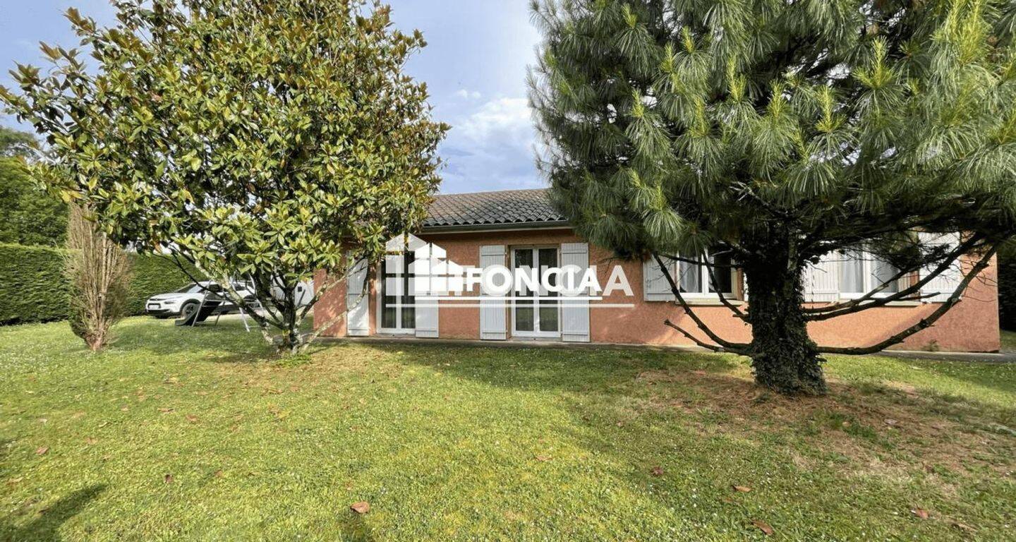 Maison 4 pièces 92 m² · à Bourg-Saint-Christophe · 92,4 m² · 1 150 €