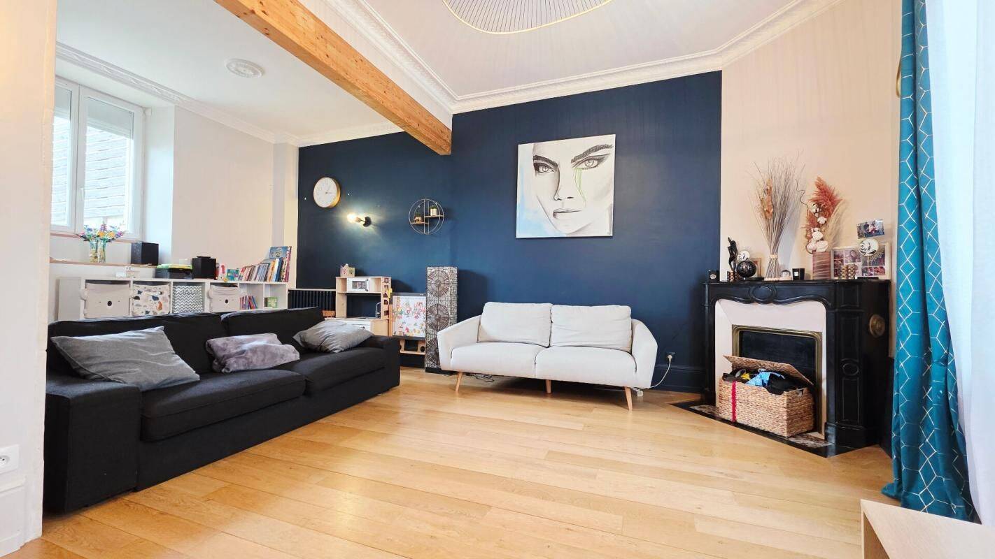 Maison 8 pièces 189 m² · à Bourges · 189,4 m² · 416 500 €