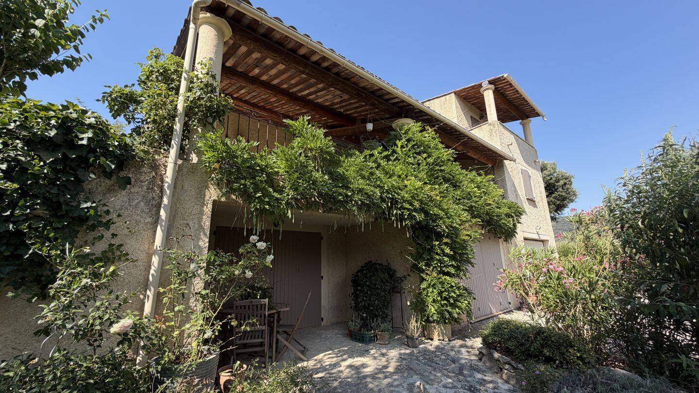 Maison 7 pièces 204 m² · à Forcalquier · 204 m² · 699 000 €