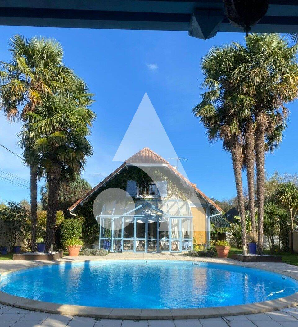 Maison 5 pièces 197 m² · à Odos · 196,6 m² · 420 000 €