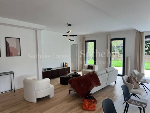Appartement à vendre - Première occupation 1 070 000 € 4 pièces 3 chambres 139 m² RDC Marcq-en-Barœul 59700