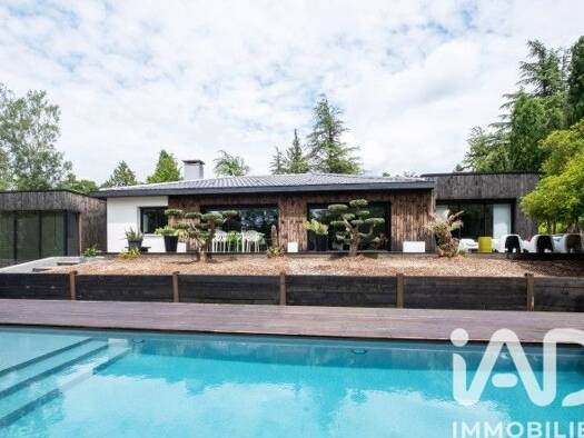 Maison à vendre 799 000 € 5 pièces 4 chambres 246 m² 3 107 m² de terrain Sorèze 81540