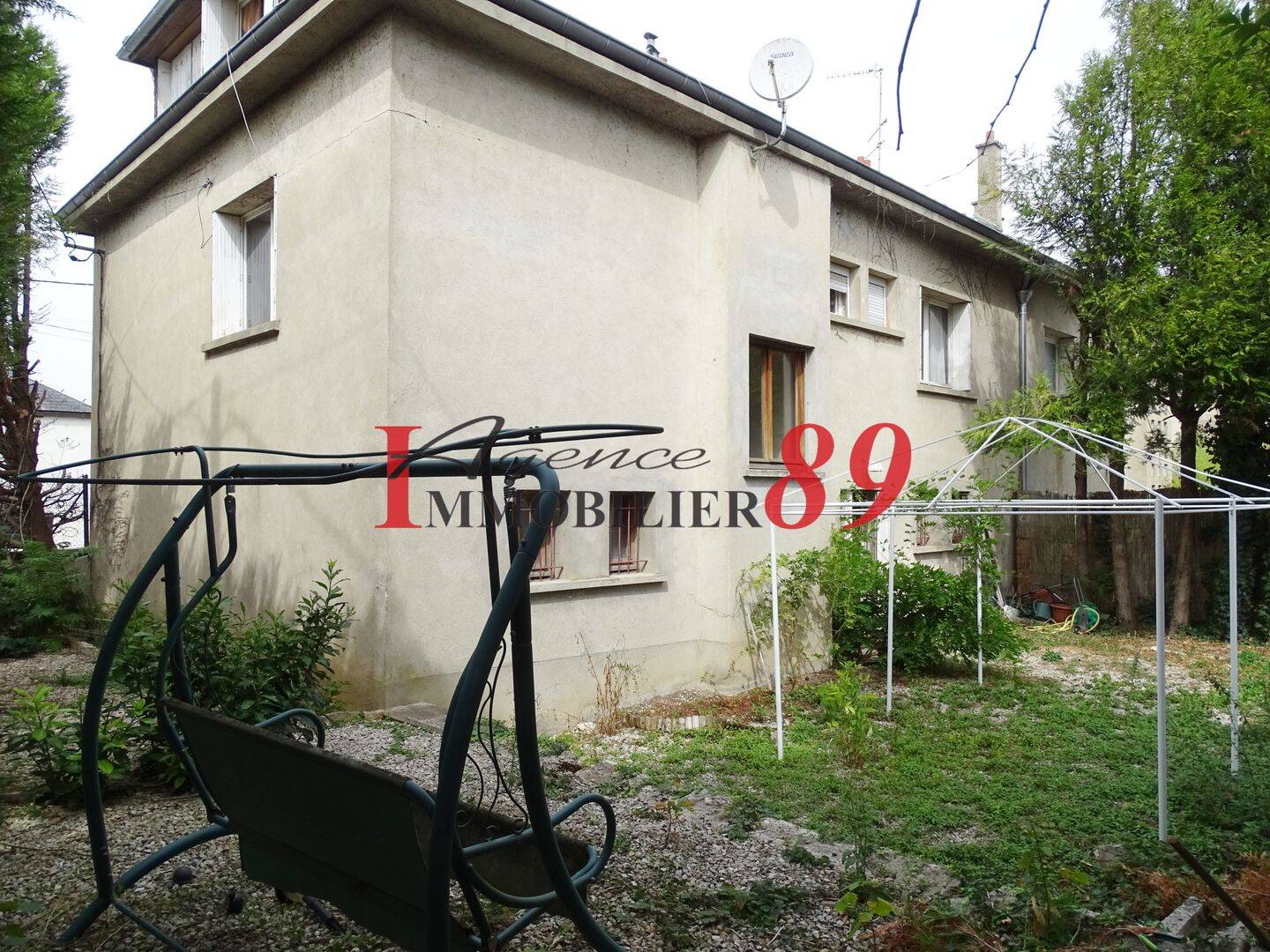 Maison 8 pièces 145 m² · à Châtillon-sur-Seine · 145 m² · 99 000 €
