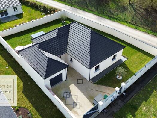 Maison de plain-pied à vendre 359 900 € 6 pièces 3 chambres 128 m² 626 m² de terrain Buchères 10800