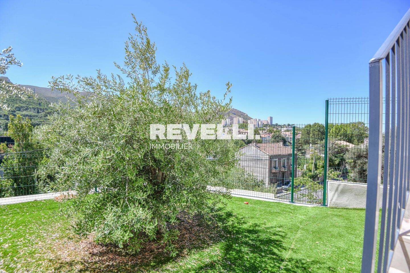 Appartement 4 pièces 110 m² · à Marseille 11ème Arrondissement · 110 m² · 409 000 €