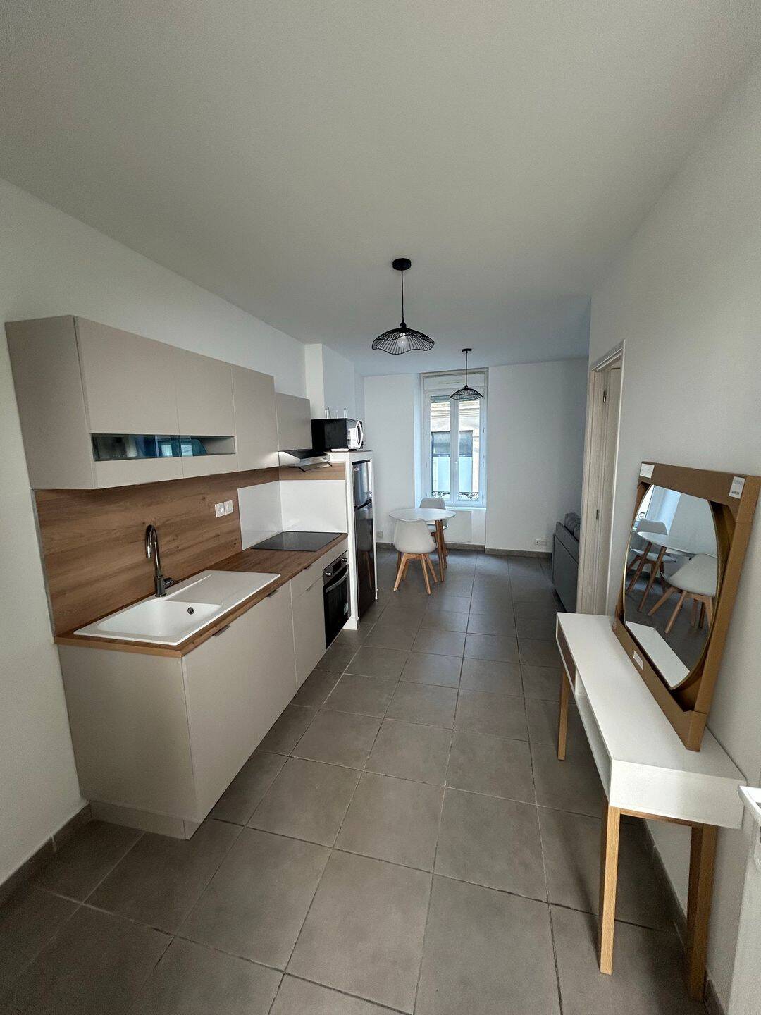 Appartement 2 pièces 32 m² · à Nîmes · 32 m² · 705 €/mois