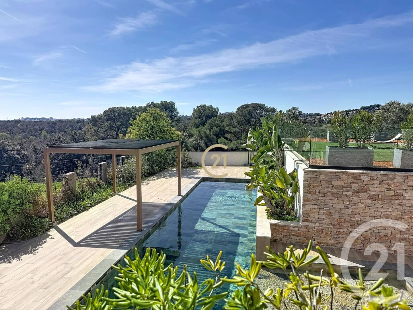 Appartement 4 pièces 137 m² · à Villeneuve-Loubet · 137 m² · 1 160 500 €