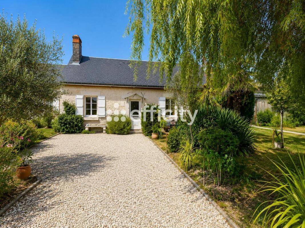 Maison 7 pièces 153 m² · à Esvres · 153 m² · 369 600 €