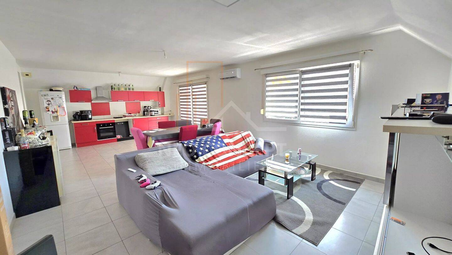 Appartement 3 pièces 92 m² · à Gries · 91,6 m² · 775 €