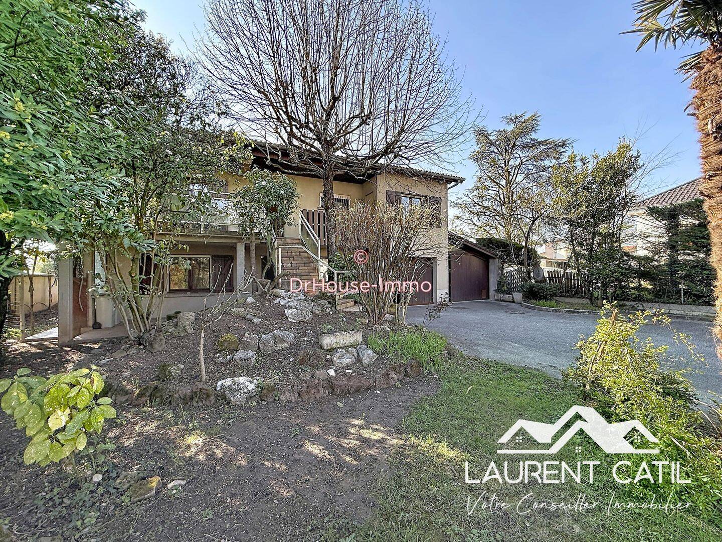 Maison 9 pièces 214 m² · à Romans-sur-Isère · 214,1 m² · 300 000 €