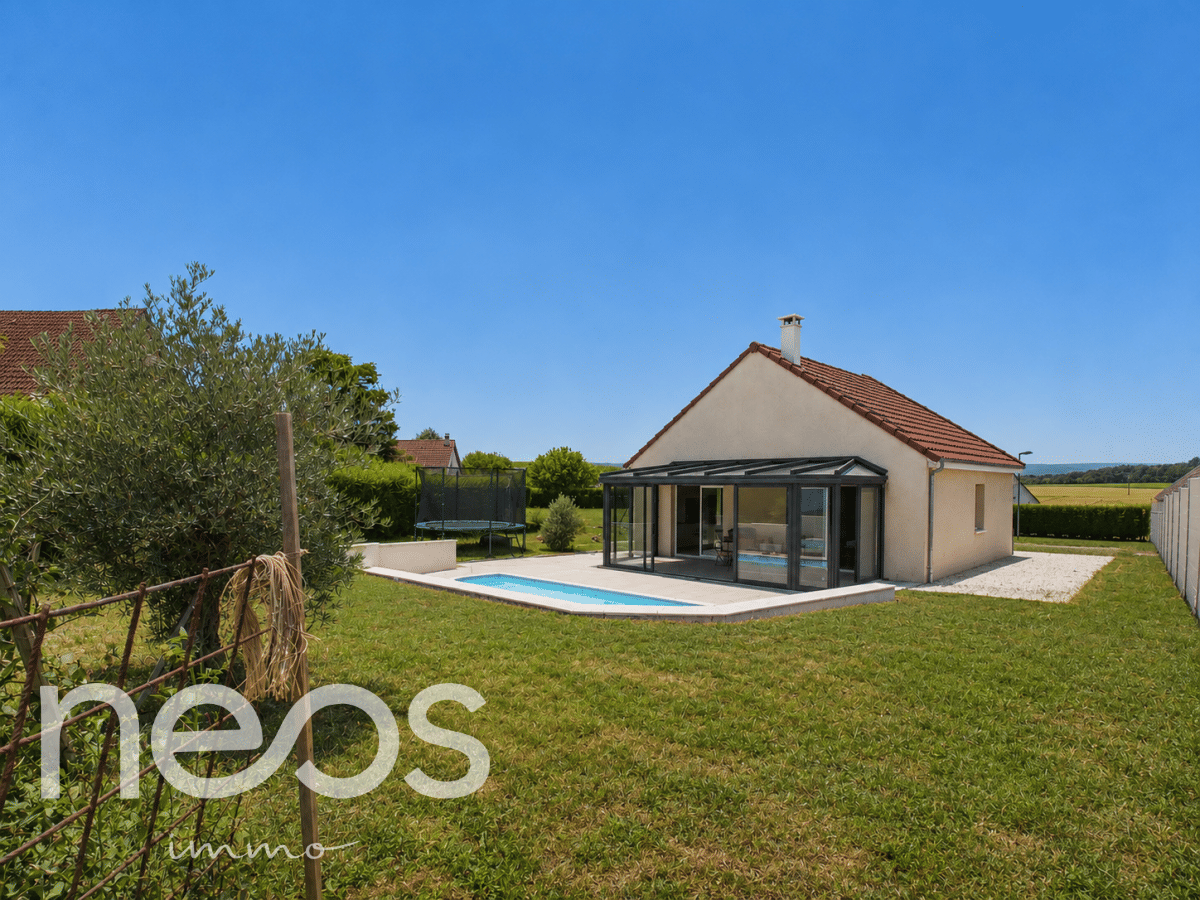 Maison 7 pièces 135 m² · à Saint-Bernard · 135 m² · 365 000 €