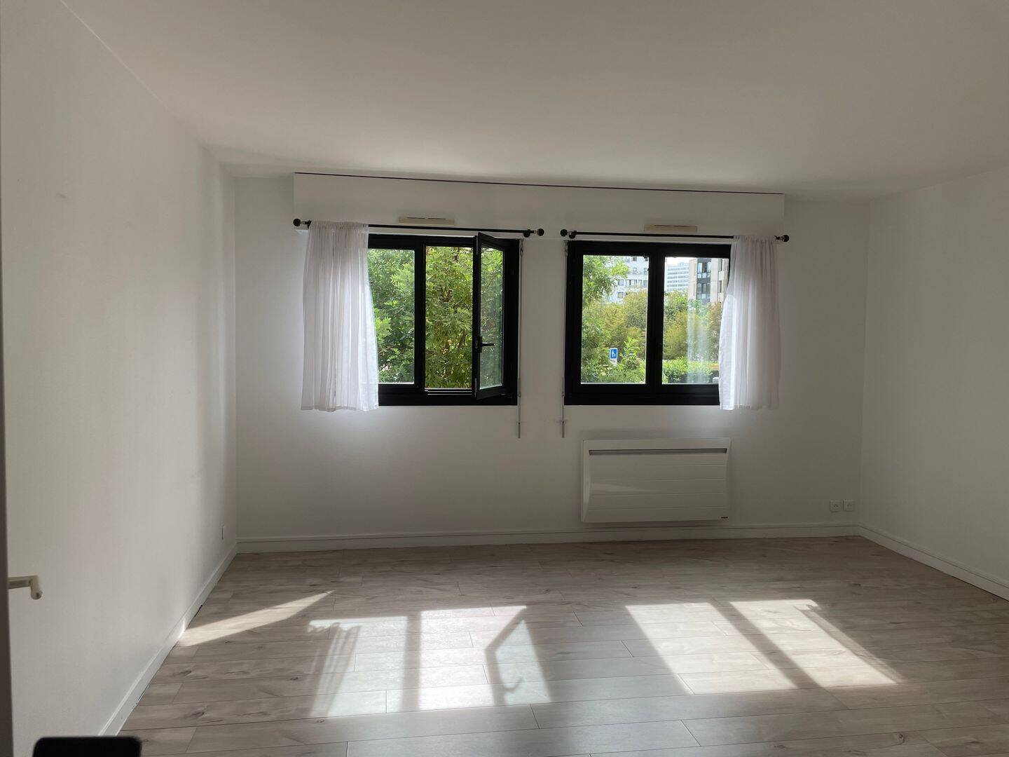 Appartement 2 pièces 50 m² · à Paris 15ème Arrondissement · 50 m² · 1 615 €/mois