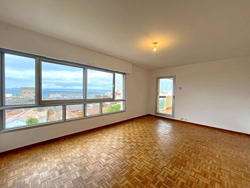 Appartement 2 pièces 58 m² · à Marseille 8ème Arrondissement · 57,8 m² · 1 065 €/mois