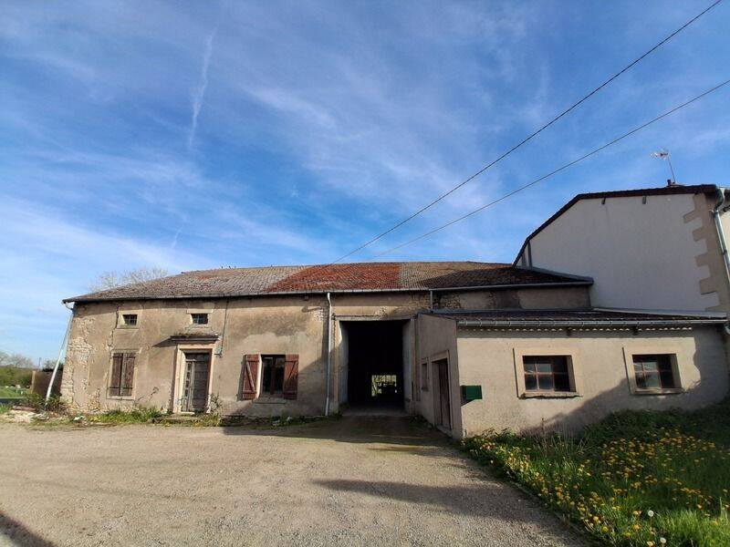 Maison 5 pièces 360 m² · à Jonville-en-Woëvre · 360 m² · 65 000 €