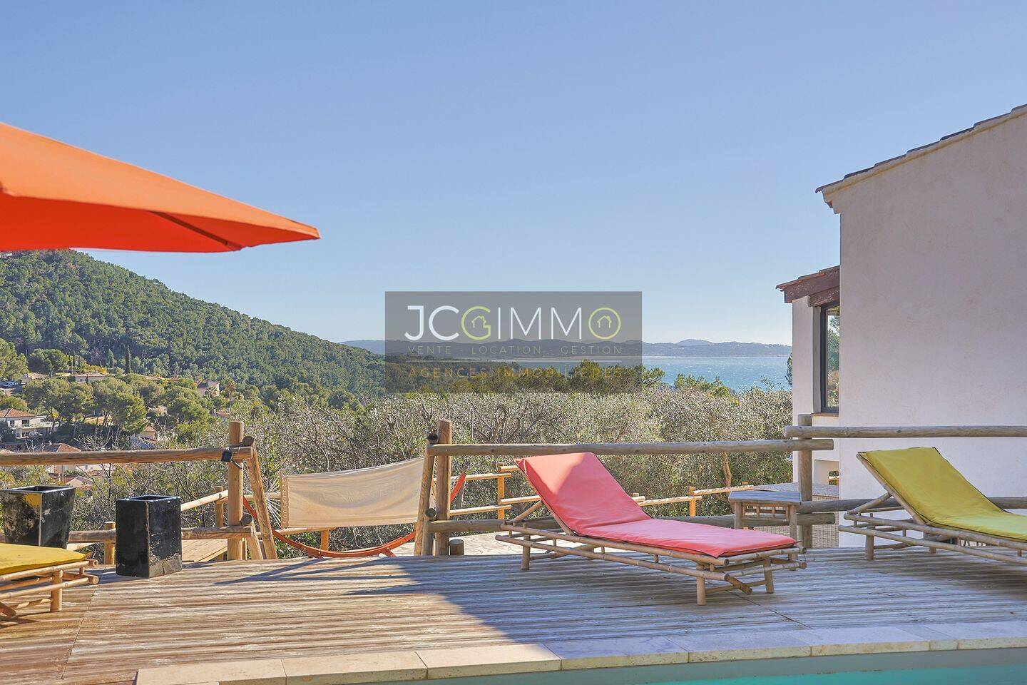 Maison 7 pièces 183 m² · à Carqueiranne · 182,6 m² · 1 395 000 €