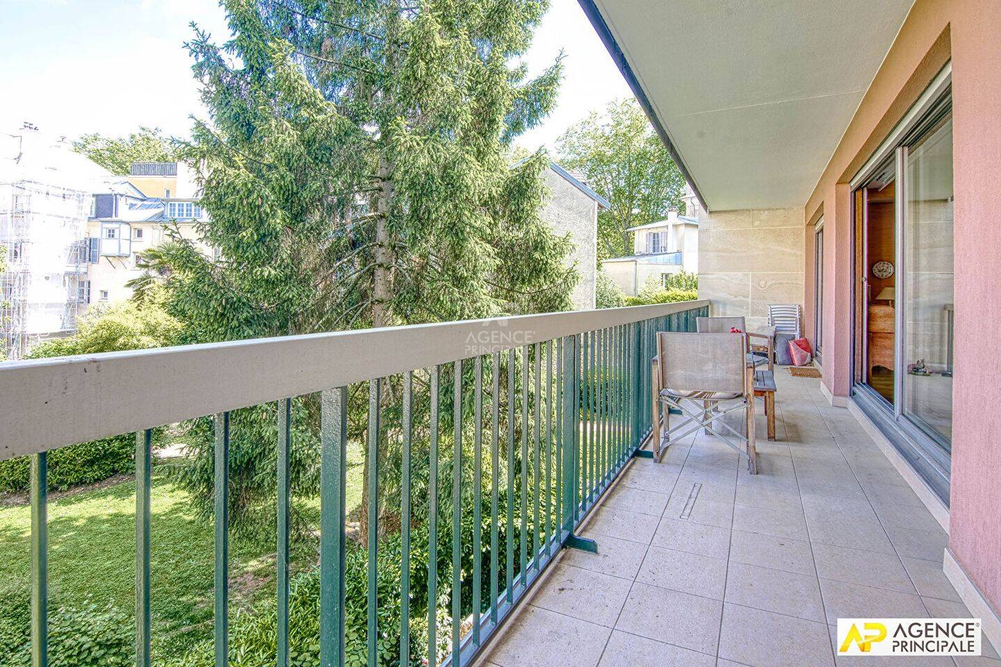 Appartement 5 pièces 113 m² · à Versailles · 113 m² · 835 000 €