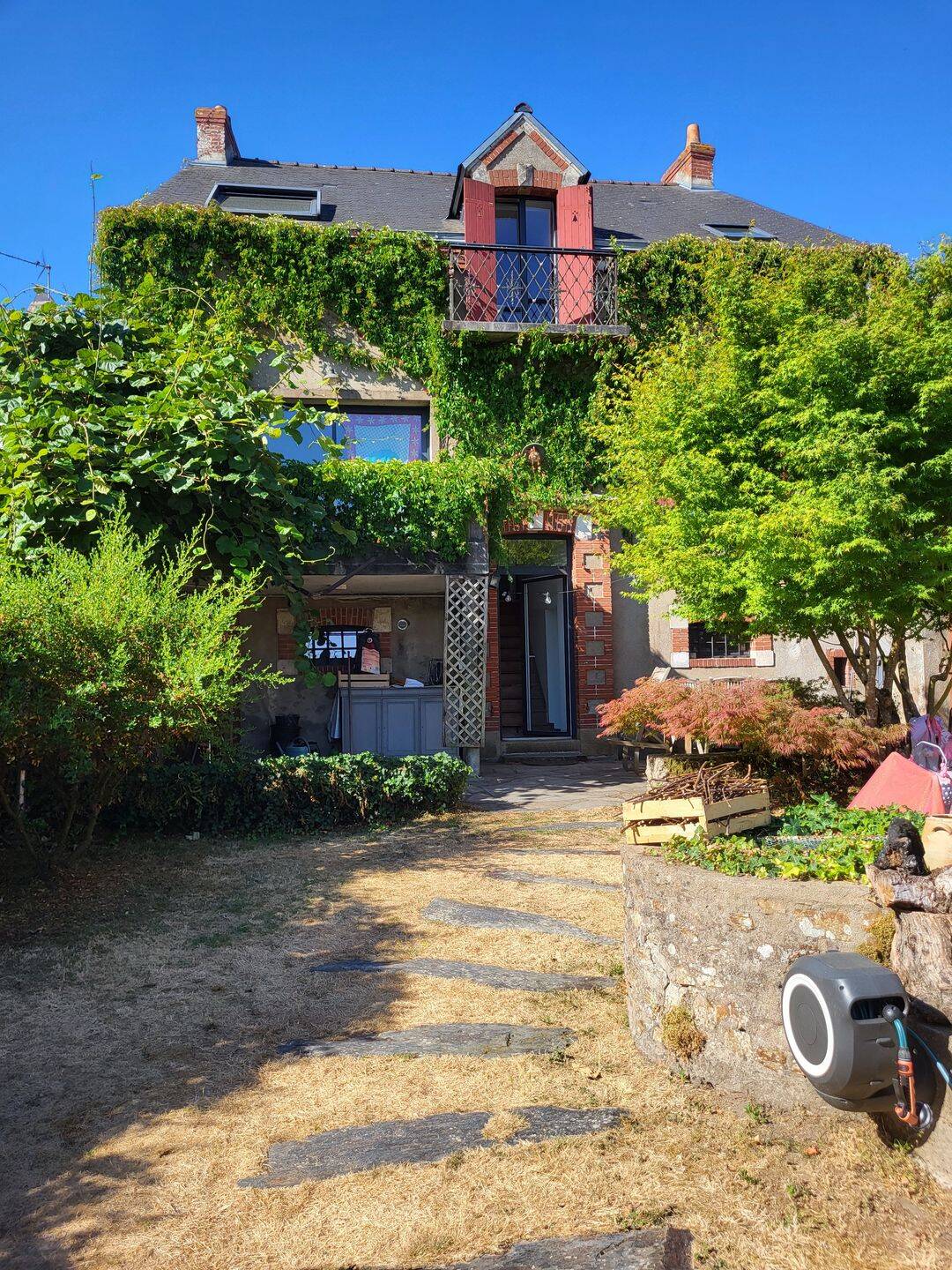 Maison 5 pièces 130 m² · à La Montagne · 130 m² · 1 950 €