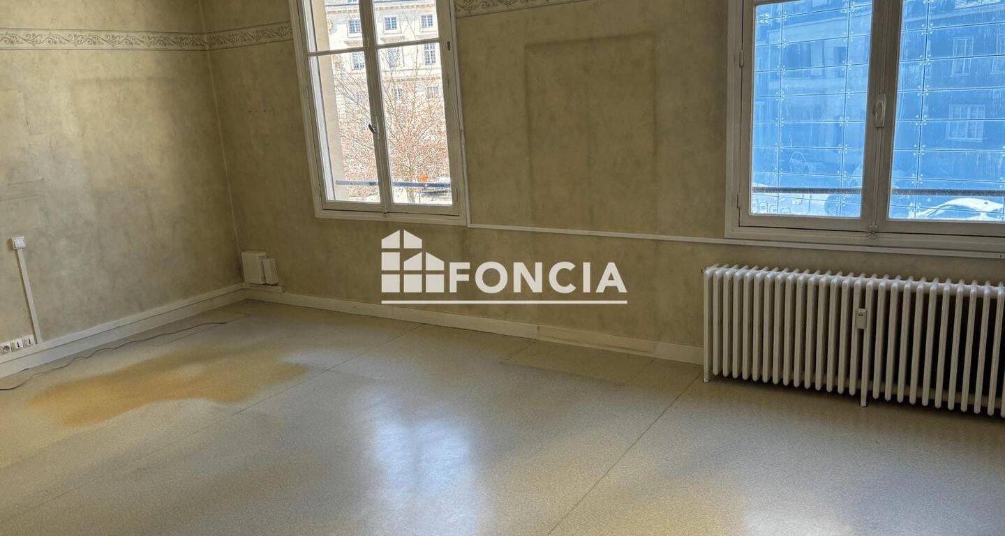 Appartement 4 pièces 97 m² · à Amiens · 96,9 m² · 195 000 €