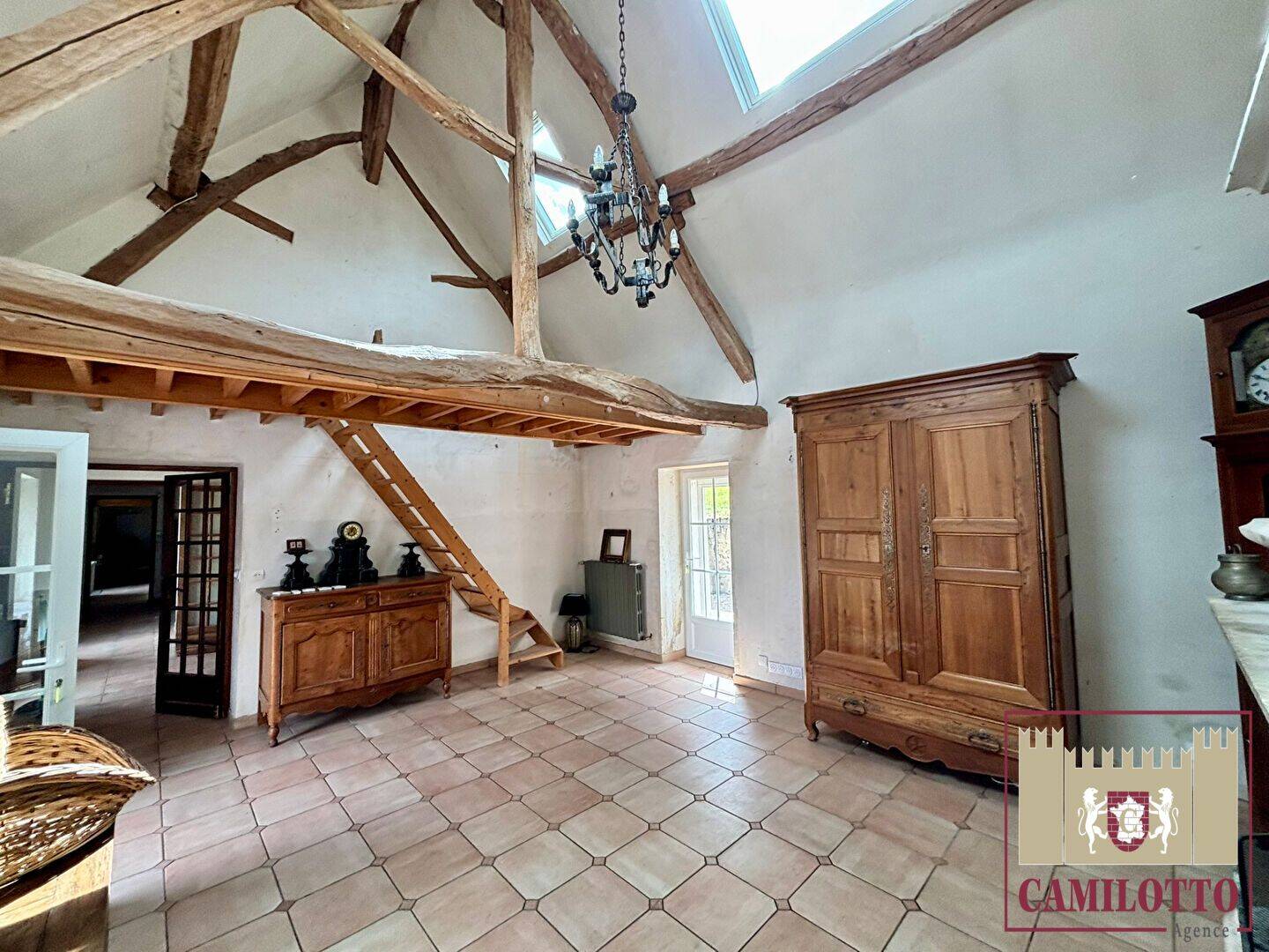Maison 5 pièces 130 m² · à Nogent-le-Roi · 130 m² · 199 500 €