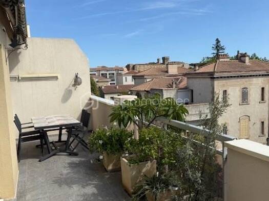 Duplex à vendre 470 000 € 6 pièces 5 chambres 154 m² Étage 4/4 Centre Ville Salon-de-Provence 13300