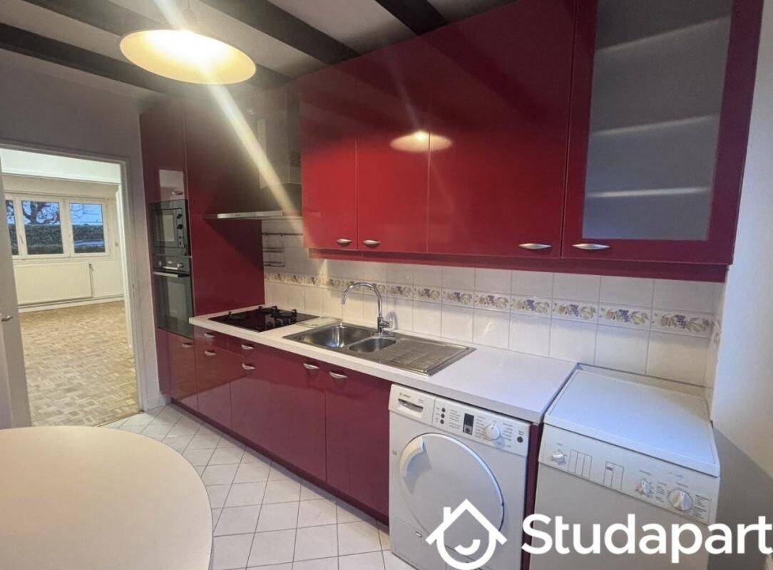 1 pièce 12 m² · à Deuil-la-Barre · 12 m² · 800 €/mois
