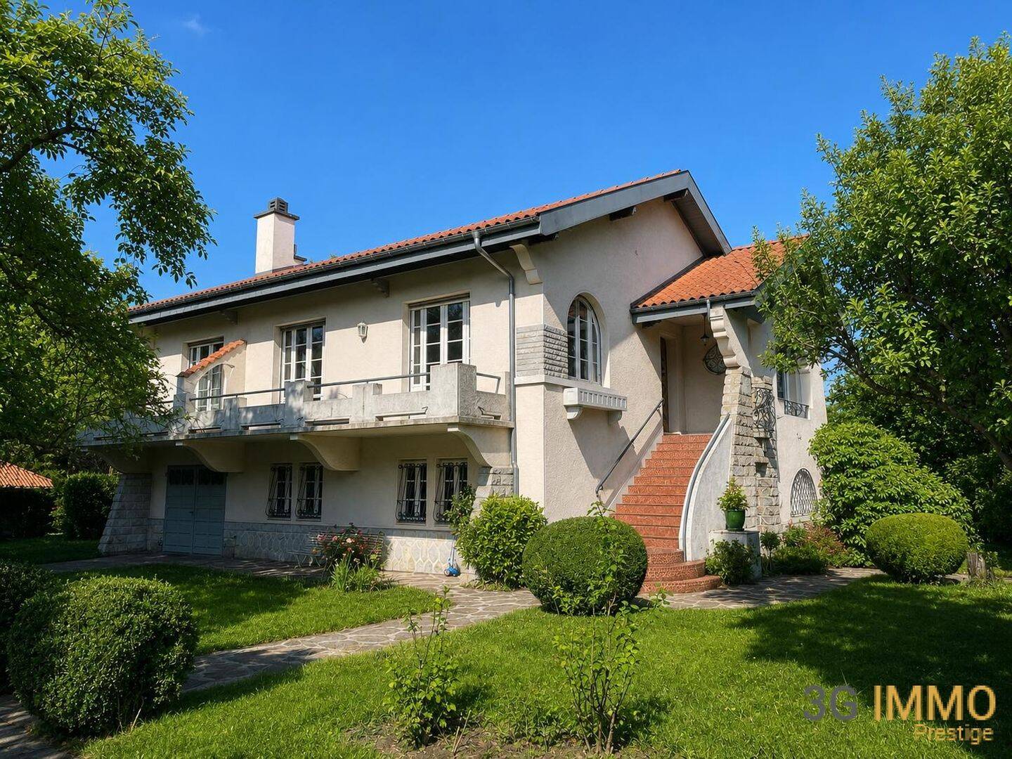 Maison 6 pièces 221 m² · à Pau · 220,5 m² · 649 000 €