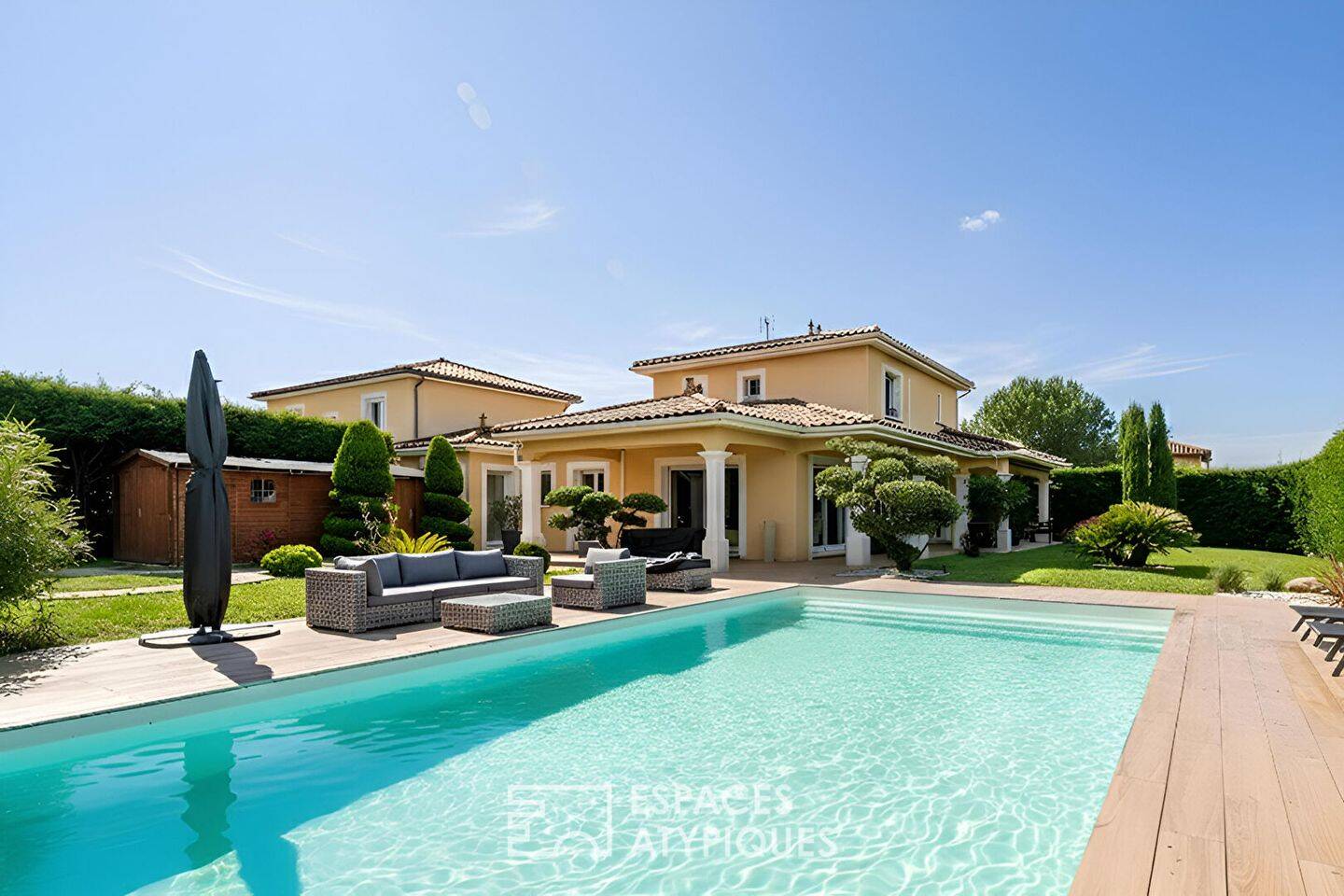 Maison 7 pièces 176 m² · à Saint-Bonnet-de-Mure · 176 m² · 778 000 €