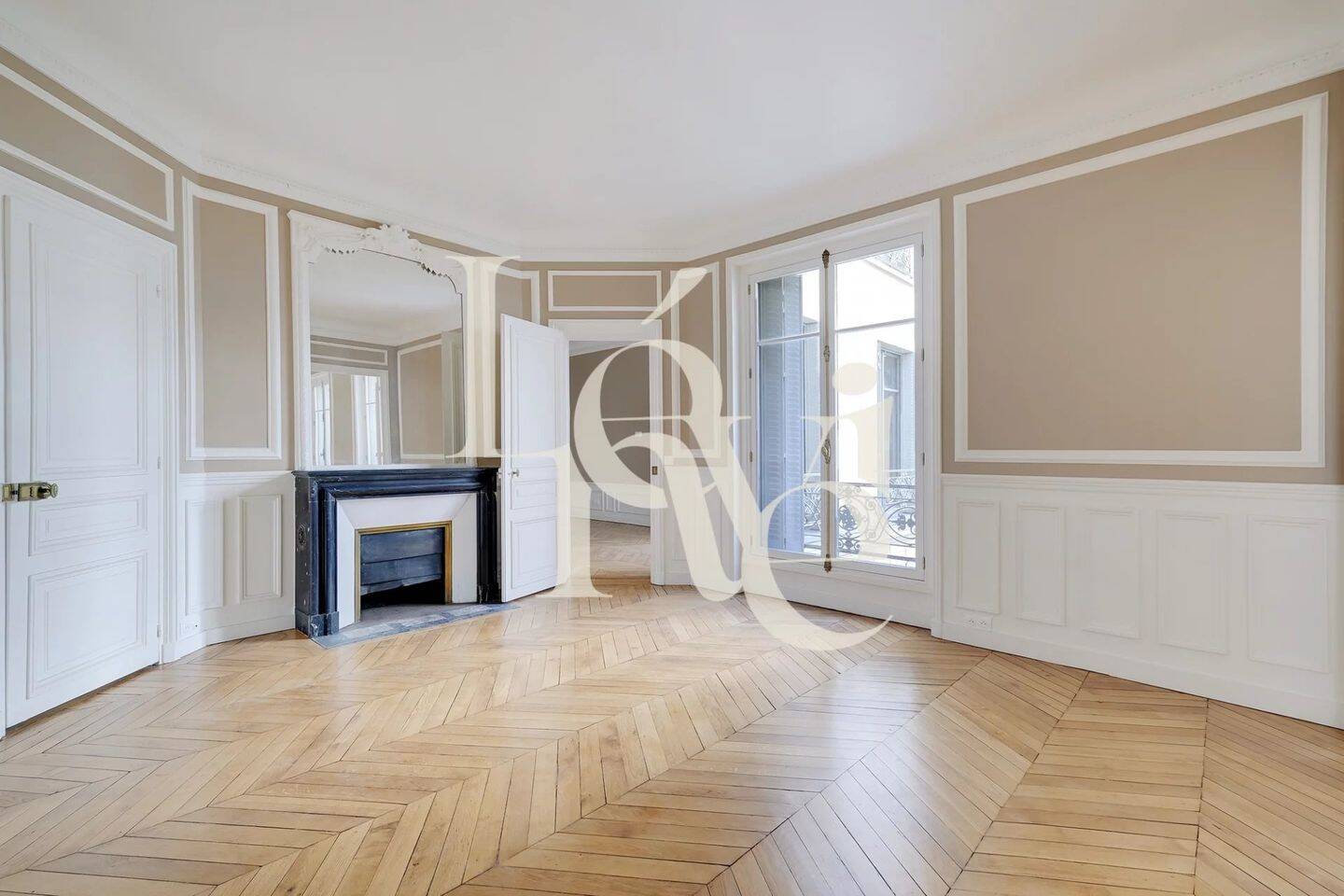 Appartement 5 pièces 155 m² · à Paris 17ème Arrondissement · 155 m² · 1 749 000 €