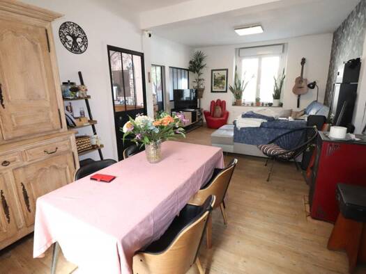 Maison à vendre 198 640 € 4 pièces 2 chambres 85 m² 333 m² de terrain Cherbourg-en-Cotentin 50100