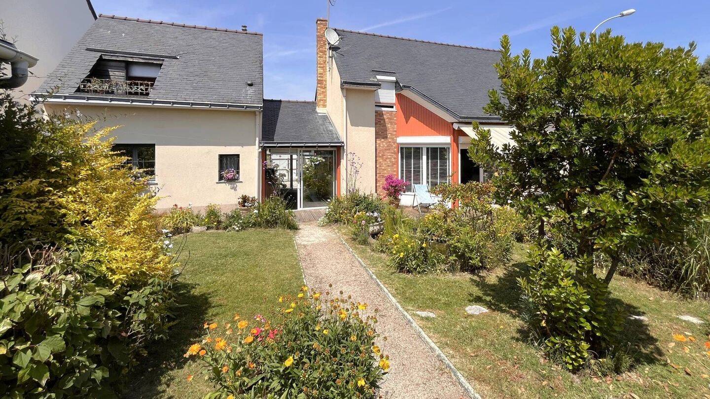 Maison 1 pièce 112 m² · à Batz-sur-Mer · 112 m² · 279 000 €