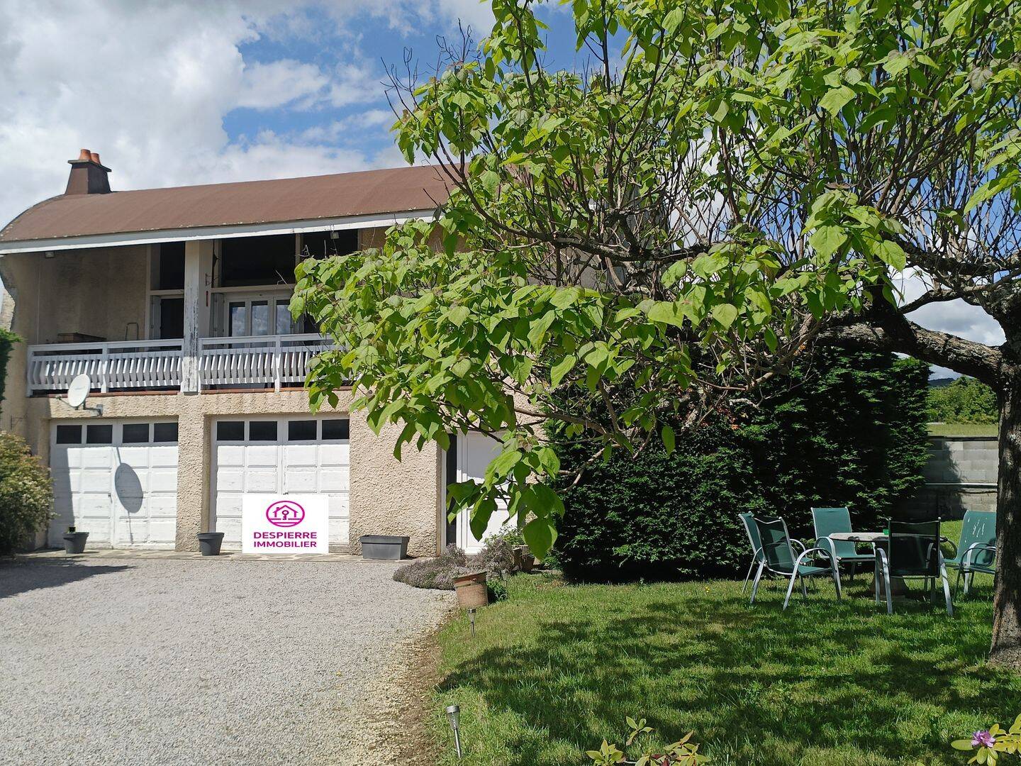 Maison 6 pièces 155 m² · à Peaugres · 155 m² · 340 000 €
