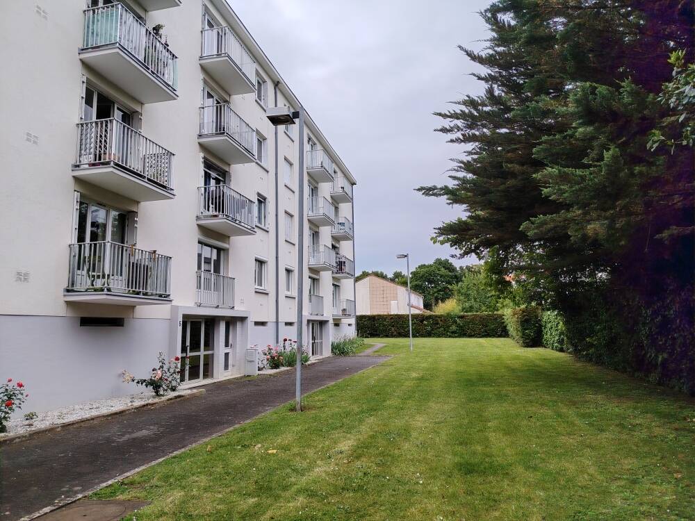 Appartement 1 pièce 52 m² · à Saint-Sébastien-sur-Loire · 52 m² · 124 800 €