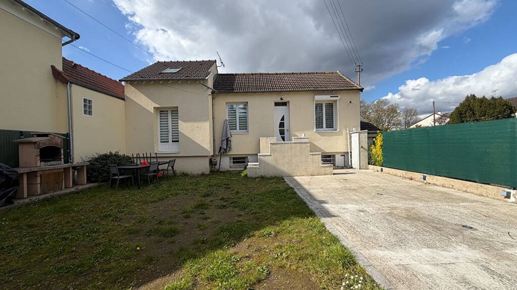 Maison à vendre 365 000 € 5 pièces 3 chambres 90 m² 257 m² de terrain Renouveau Conflans-Sainte-Honorine 78700