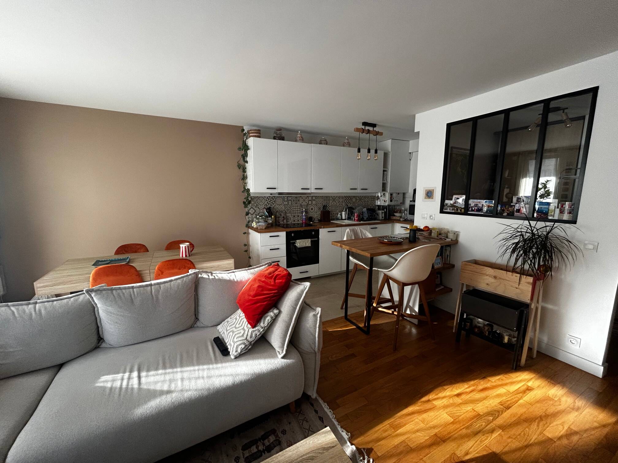 Appartement 2 pièces 56 m² · à Paris 11ème Arrondissement · 56 m² · 2 300 €/mois