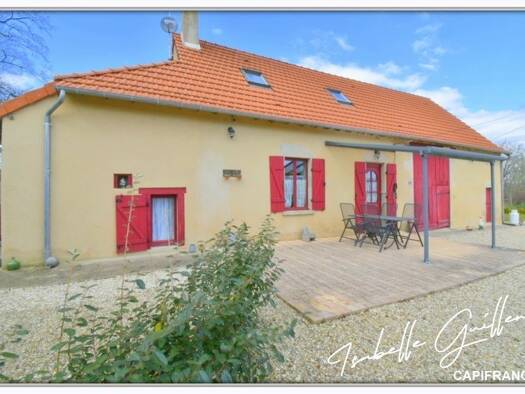 Maison à vendre 189 800 € 8 pièces 5 chambres 160 m² 1 717 m² de terrain Montipouret 36230