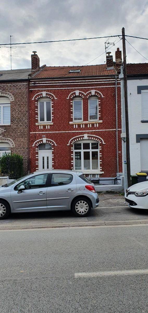 Maison 4 pièces 101 m² · à Cambrai · 101 m² · 800 €/mois