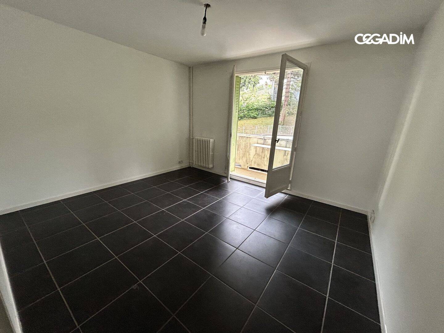 Appartement 3 pièces 68 m² · à Clermont-Ferrand · 67,7 m² · 750 €/mois
